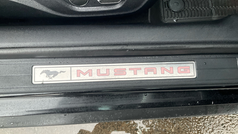 Ford Mustang 5.0 V8 GT 2dr Auto Petrol Coupe